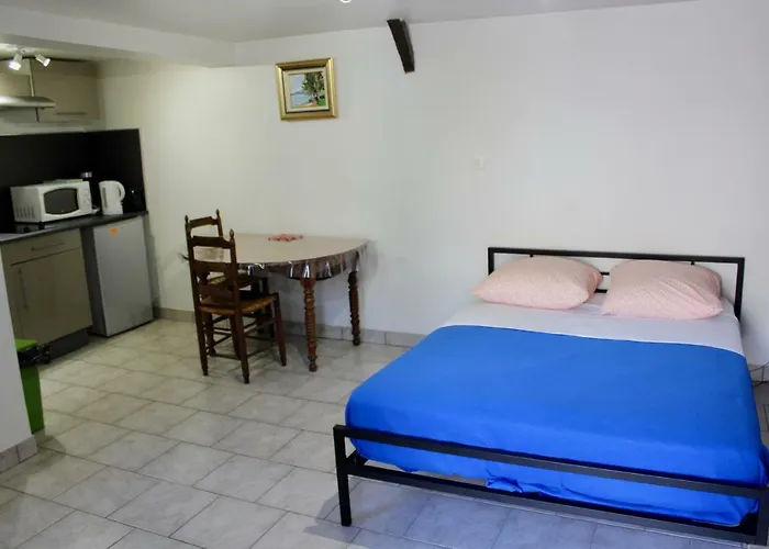 Les Oiseaux Apartment Rouen